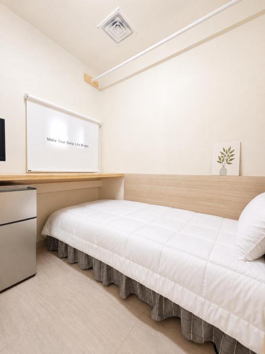 402,20 minutes to Gangnam Hongdae, Guesthouse, single room,Itaewon, shared bathroom,