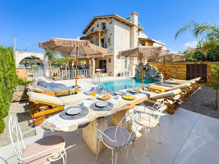 Villa Smaragda Stone Retreat with Private Pool