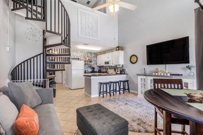 Grand Caribbean 423 by Vacation Homes Collection