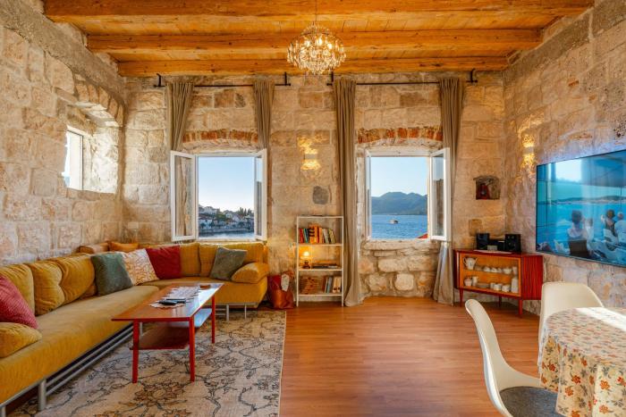 Ismaelli Palace Sunset Suite