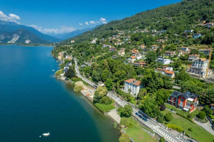 Villa in the beautiful surroundings of Lake Maggiore