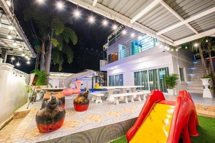 The S Pool Villa