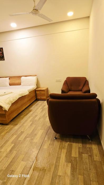 HOTEL SHIV inn