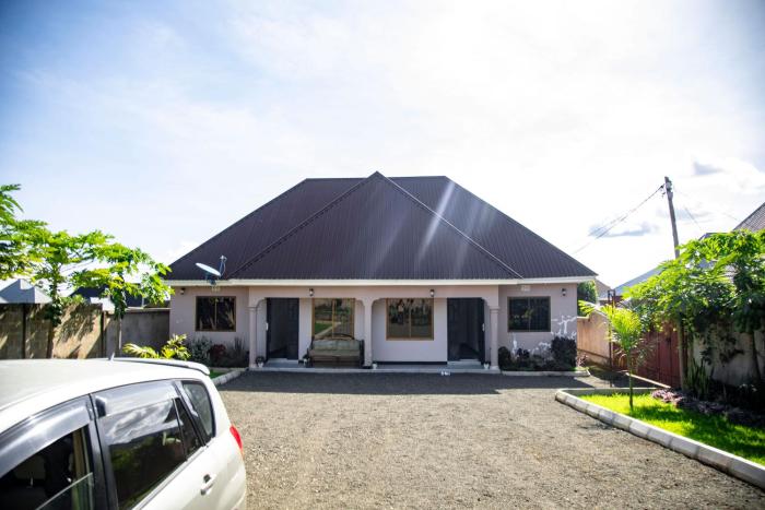 Apollo Villa Home