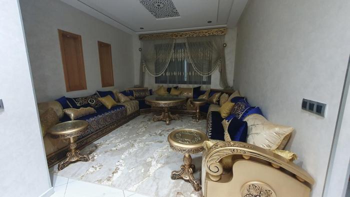 Larache Inn
