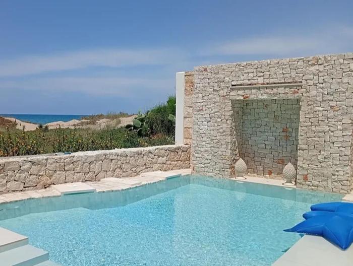 Villadamuri on the beach