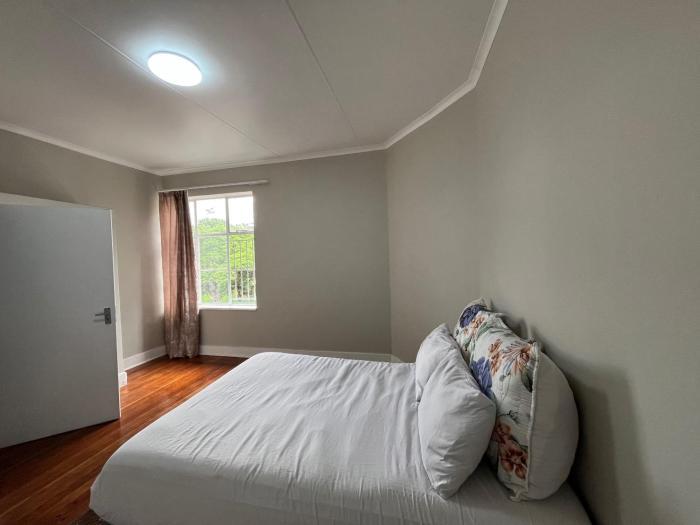 Room in shared apartment