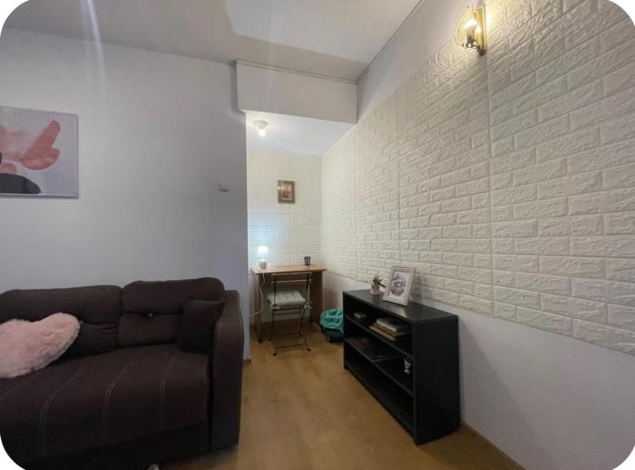 Cozy Smârdan Old Town Apartment