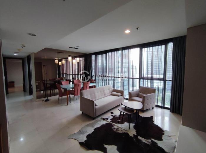 Taman anggrek condominium spacious 2 bedroom apartment fully equipped stylish furniture