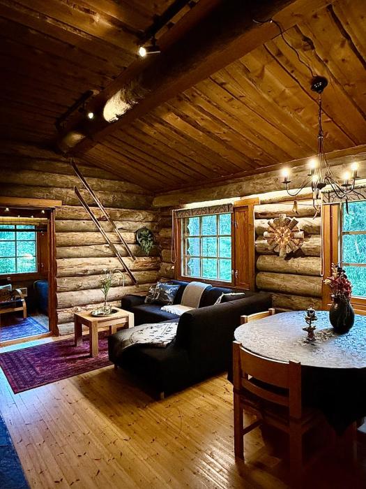 Aura by Lapland Villas, Luosto - Lapland, Lake 2 min walk, 2BR, Private Sauna, Fireplace
