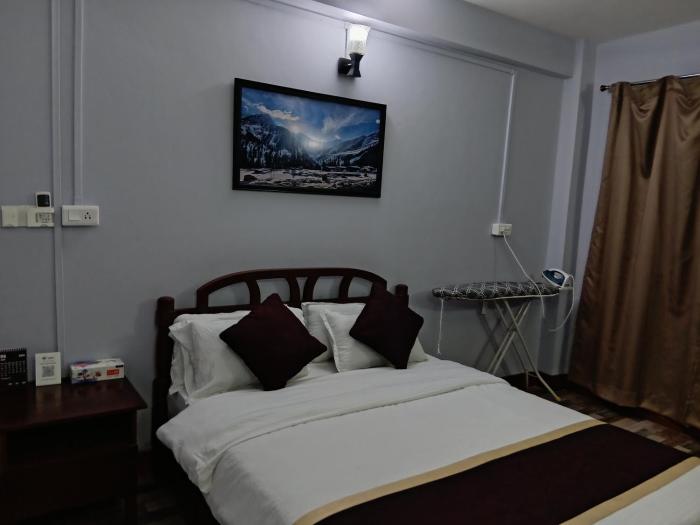Hotel Chhungte International