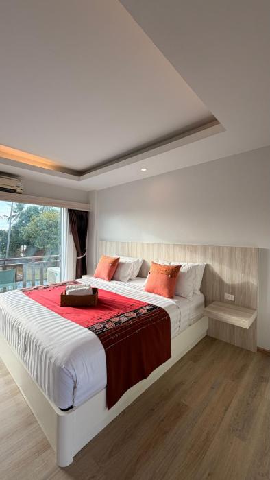 MM Hill Koh Samui Hotel - SHA Certified
