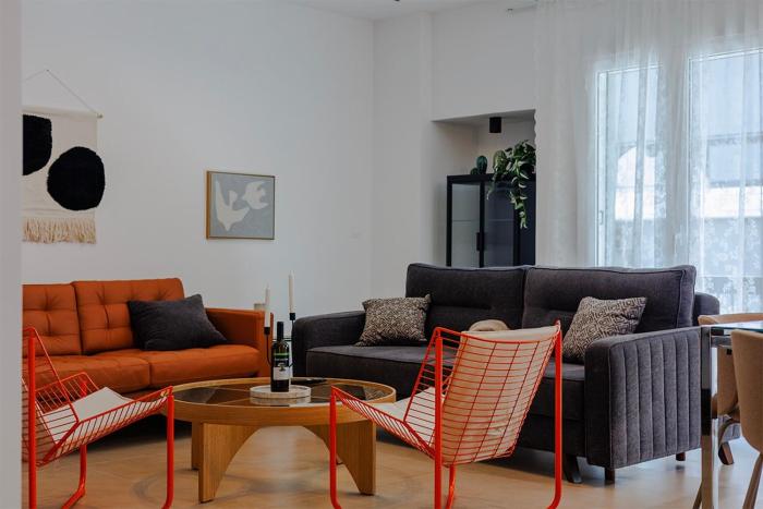 Penelope - 2BR close to Metro station