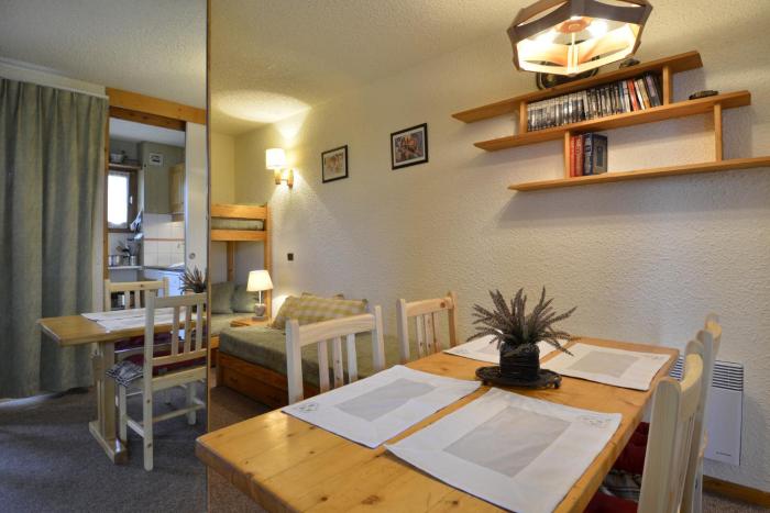 Résidence Amethyste - Studio divisible chaleureux · Accès direct aux pistes · Vue pistes MAE-3793