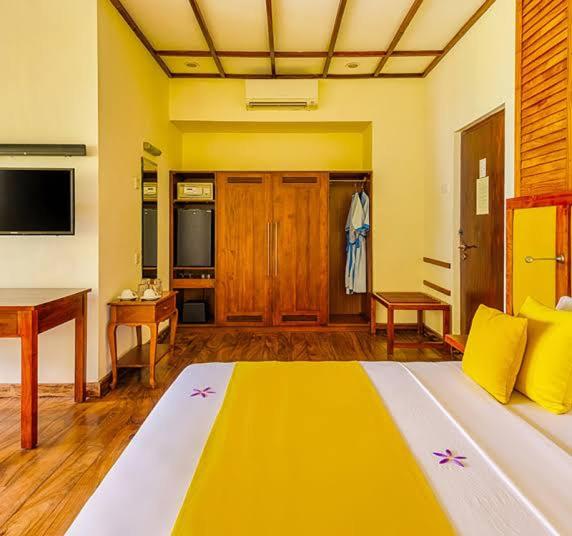 Sampath Guest House