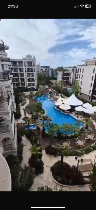 Harmony Monte Carlo Poolblick & Spa