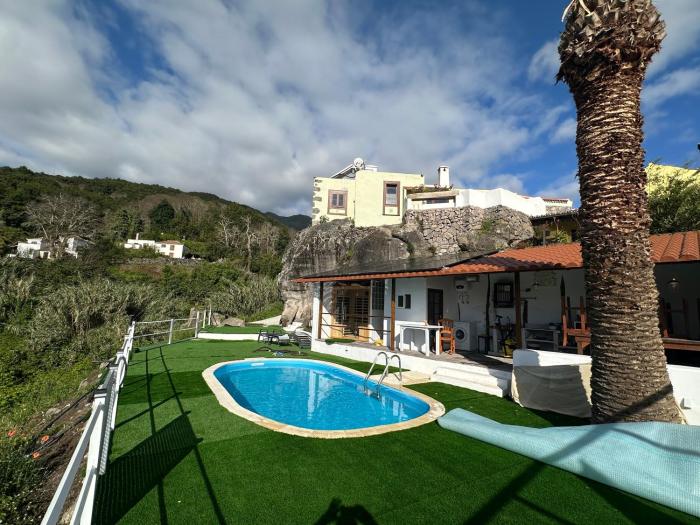 Casa La Piedra