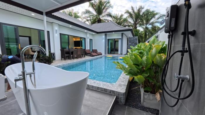 วิลล่าใน Ao Nang Yoona Luxury Pool Villa