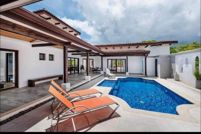Beautiful house with private pool Hacienda Pinilla