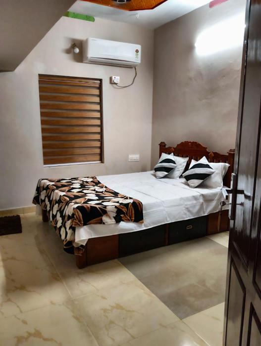 Hainoos Homestay