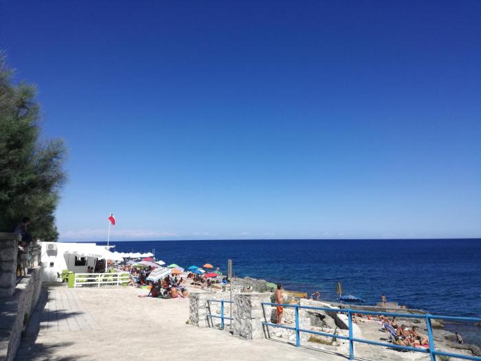 Azzurromare Marina di Andrano , a pochi passi dal mare