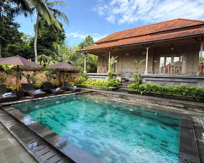 Lebah Sari House