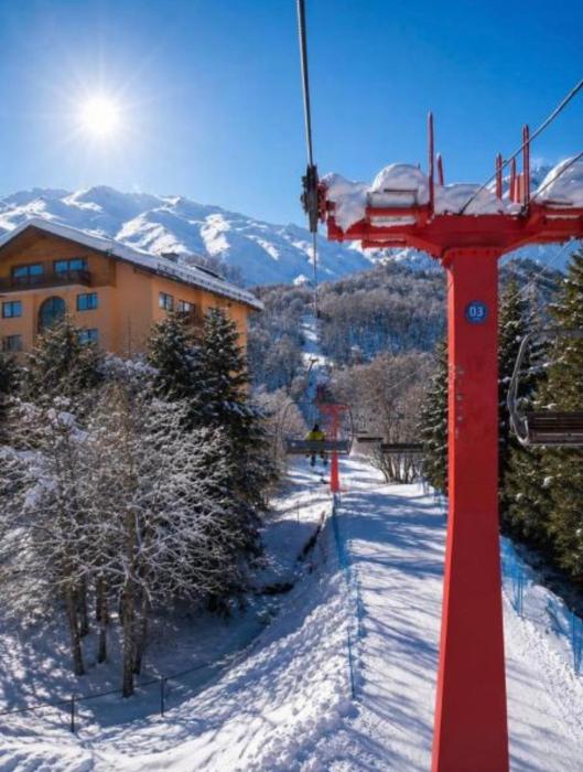 DEPTO PREMIUM Y EXCLUSIV0 en nevados de Chillan, a pasos del centro de ski y piscinas de aguas termales, vista a la montaña y mucho mas
