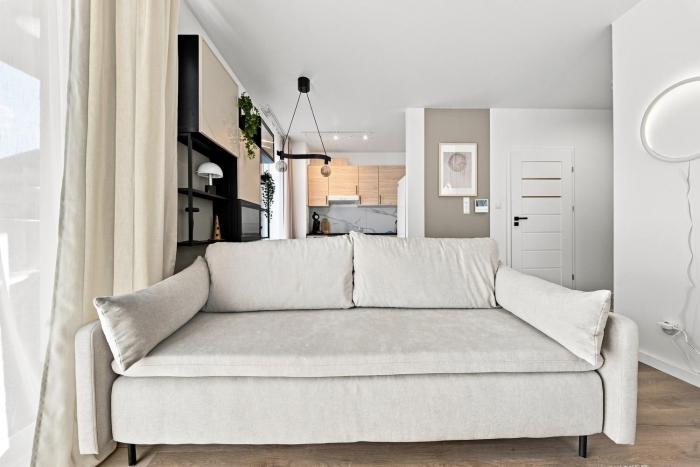 Rymanowska Chic Apartment by BookingHost