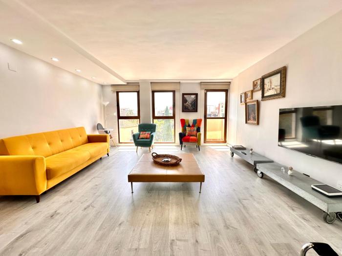 Ático Dúplex con Terraza & Parking en el Centro