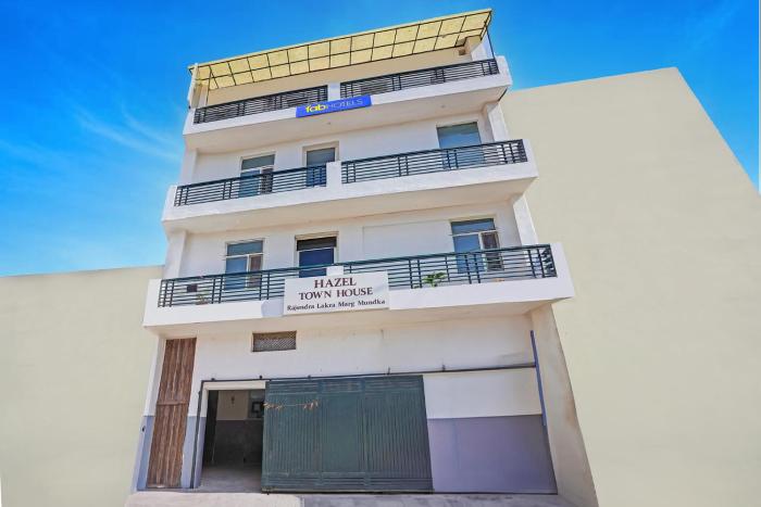 FabHotel Hazel Town House