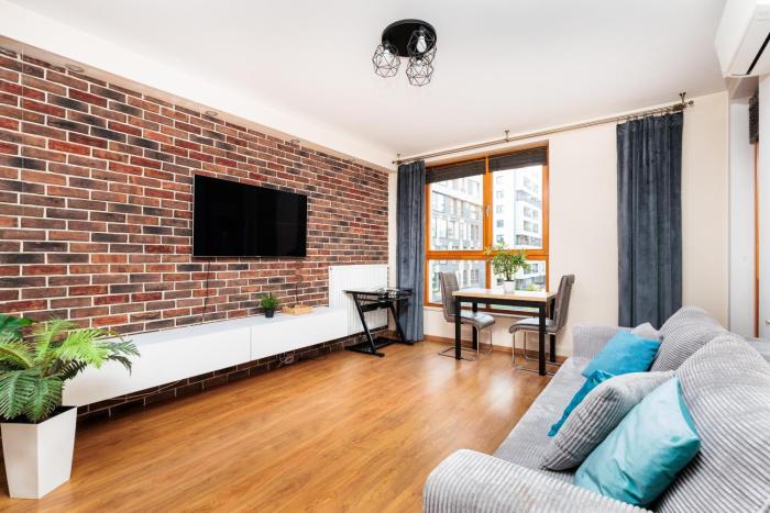 Zabłocie Apartment near Schindler Factory, Free Parking, AC & Balcony - by Upstairs