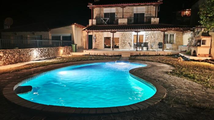 Peaceful Sea View Retreat with Private Pool