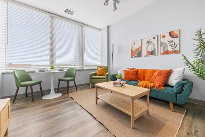 DT 1BR Bus to Cleveland Clinic Free Parking Pet Friendly