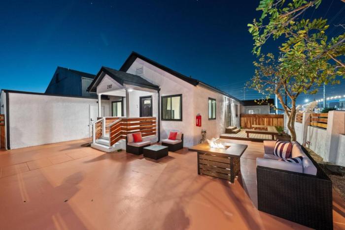 Barrio Bungalow by Coastline Vacation Rentals