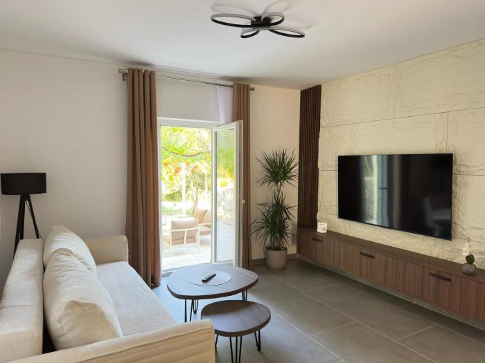 Wild Beauty Premium Apartment