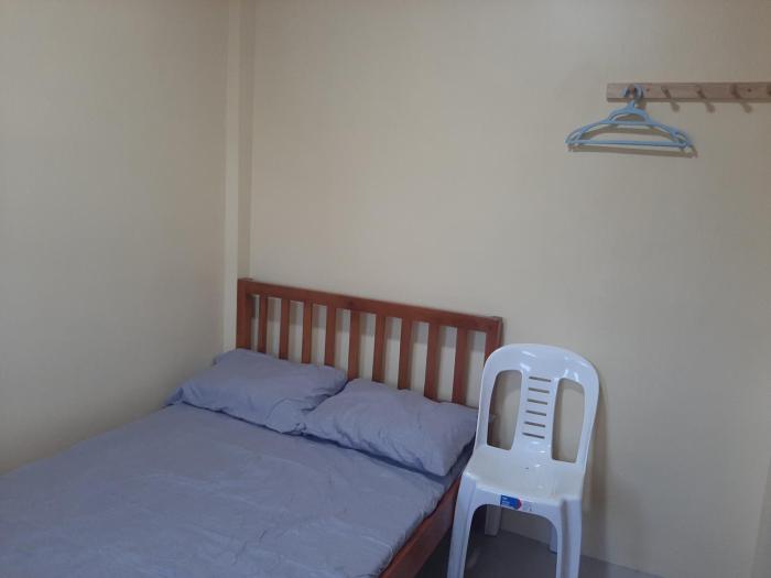 Crezwil Place Room#3