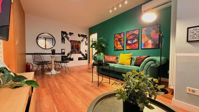 Central Haven - Elegant 2BR by Unirii Square