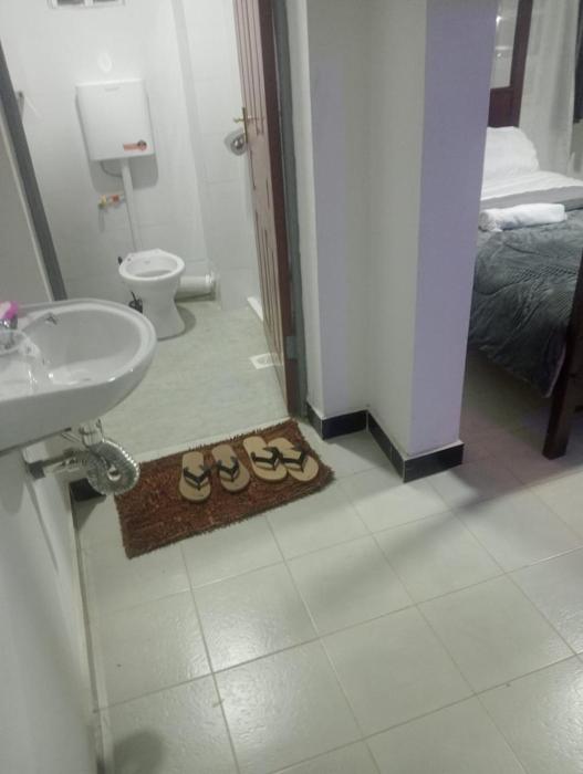 White House Suites