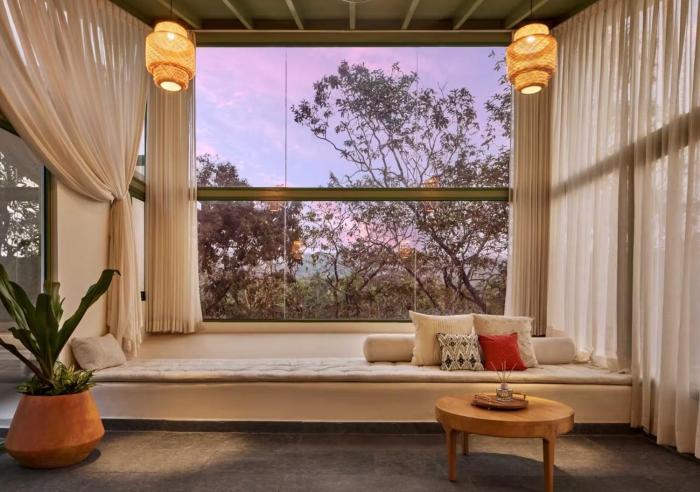 Celebrity Villa in Assagao with Private Pool & Glass Sky Room