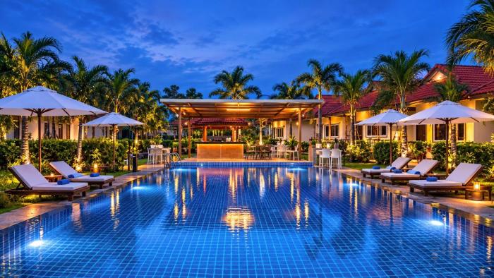 Phuket Airport Villa