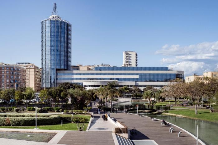 UNA HOTELS T Hotel Cagliari
