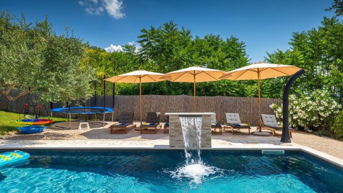 Casa Tonko by Villas Guide