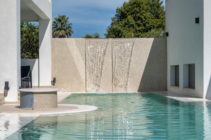 Palm View Suites