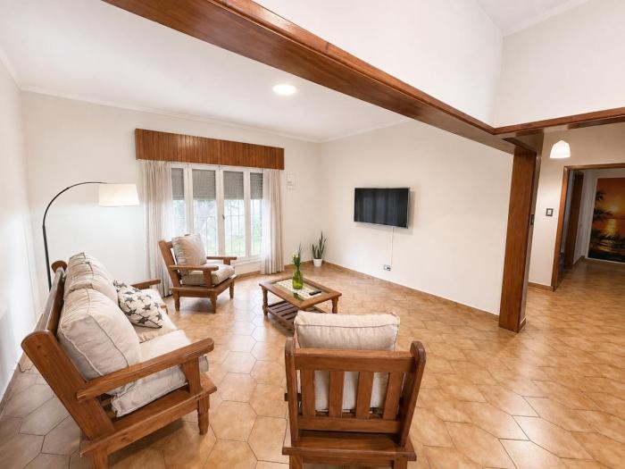 Casa Roble Pacheco