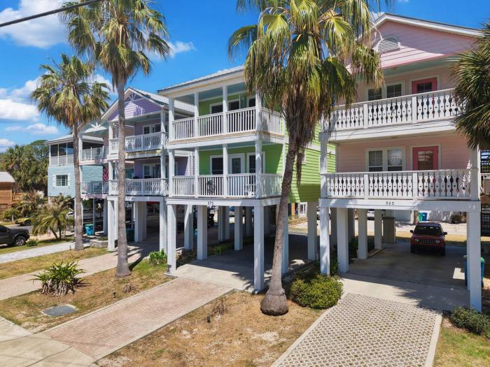 KeyLime Downtown Gulf View-FREE Golf Cart for 2026