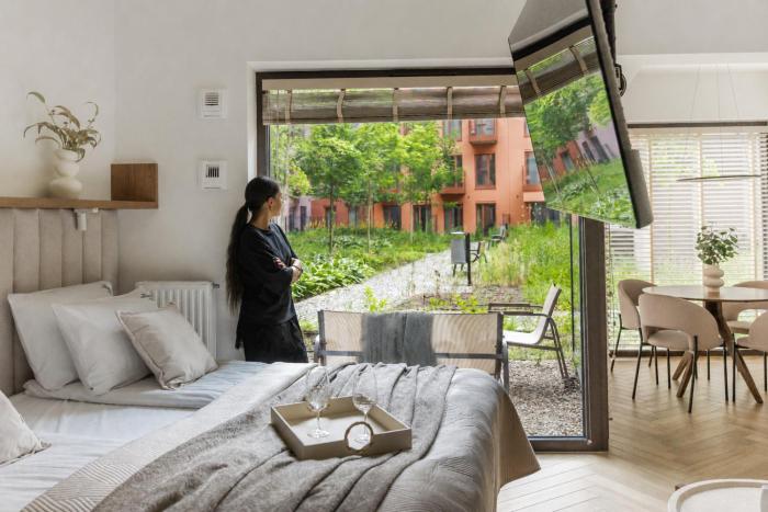 Granaria Premium Suite with Jacuzzi and Patio - Gdansk Old Town by Lion Apartments