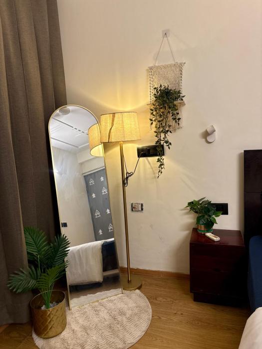 Entire 1 Bhk near medanta Hospital
