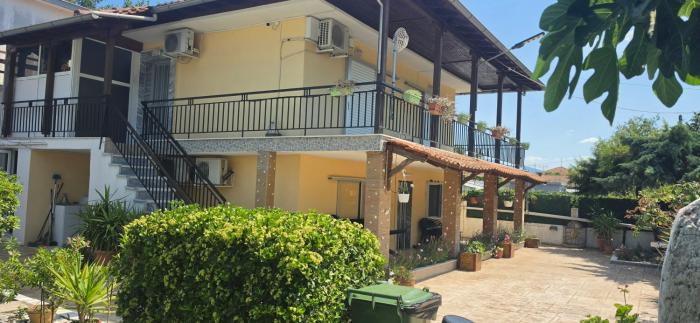Villa Teralogis - Lovely place