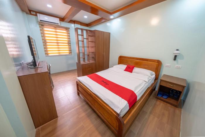 RedDoorz @ Alquiza Residences Paranaque