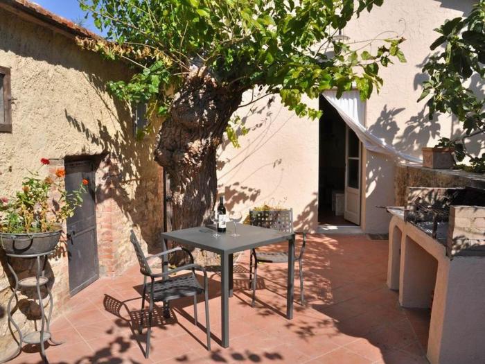 Apartment Molinello albicocco by Interhome